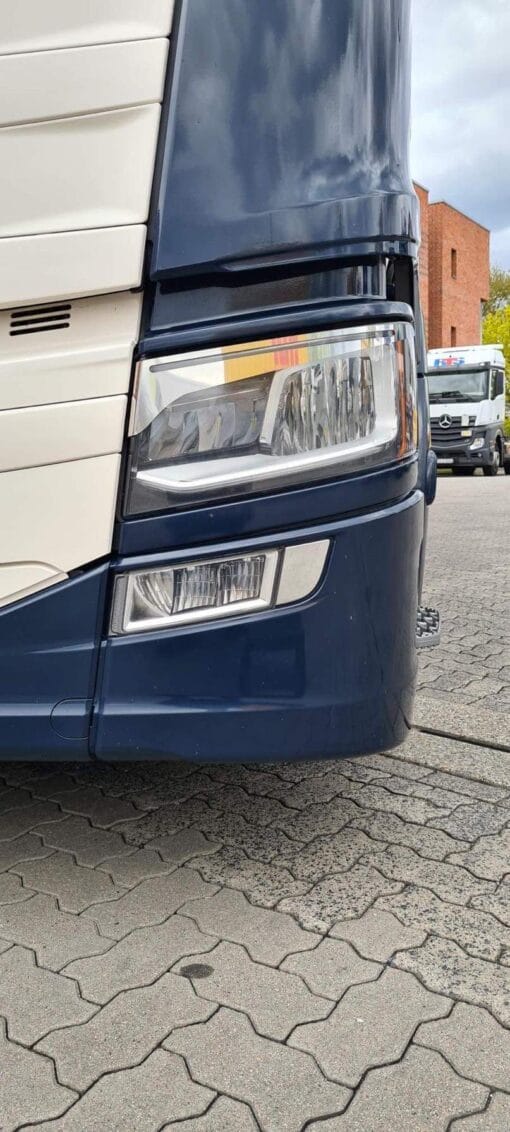 Žibintų apdailos nerudyjančio plieno SCANIA R/S 2017-
